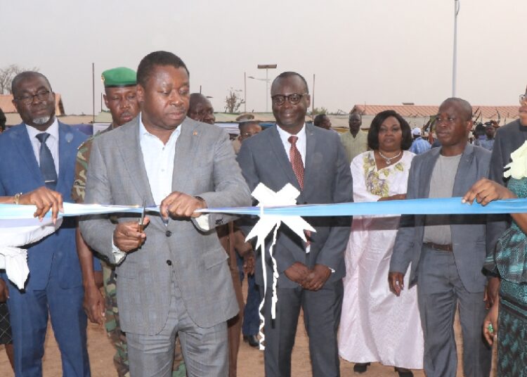 PROGRAMME D’URGENCE DE DÉVELOPPEMENT COMMUNAUTAIRE