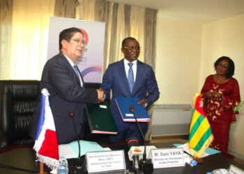 APPUI  A  LA REFORME  DES COLLEGES L’AFD OFFRE 10 MILLIARDS FCFA AU TOGO