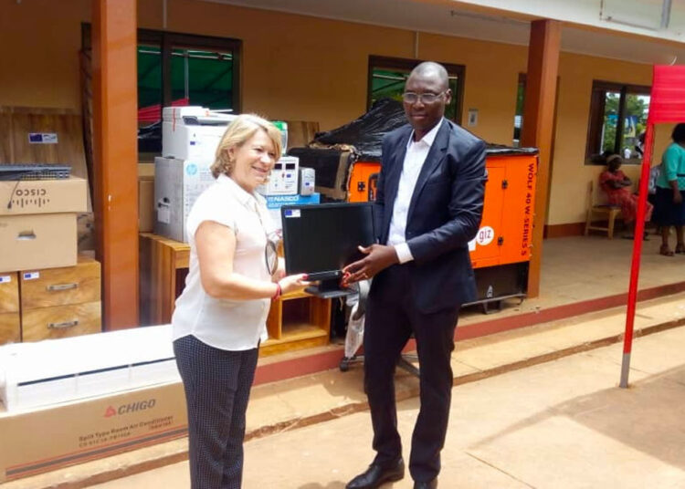 DECENTRALISATION :  L&rsquo;UE APPUIE LE TOGO AVEC DU MATERIEL D’EQUIPEMENT DU SIGFIP