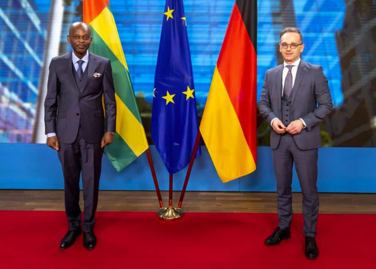 RENFORCEMENT DES RELATIONS BILATERALES : LE MINISTRE DES AFFAIRES ETRANGERES, ROBERT DUSSEY EN ALLEMAGNE