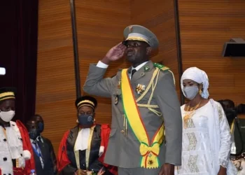 MALI :  LE COLONEL ASSIMI GOÏTA INVESTI PRESIDENT DE LA TRANSITION