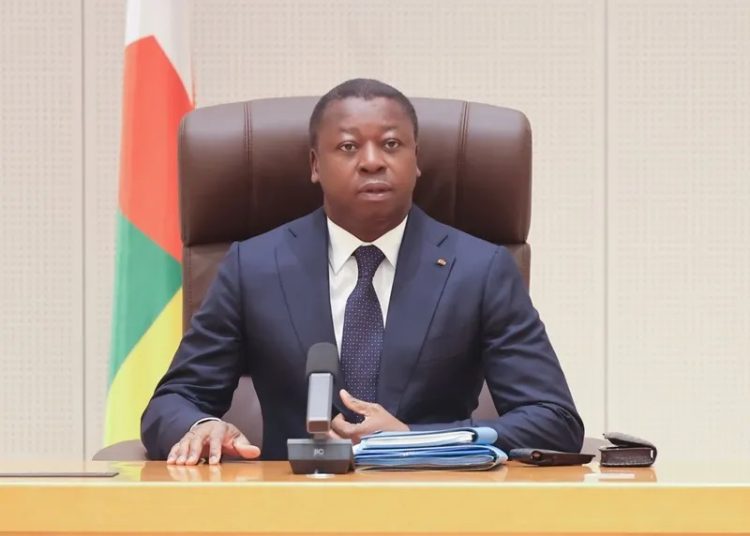 EFFONDREMENT DE LA PASSERELLE D’AGOÈ-ZONGO : FAURE GNASSINGBÉ ORDONNE UNE ENQUÊTE ET DES MESURES URGENTES