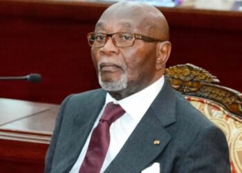 JEAN-LUCIEN SAVI DE TOVÉ :L’ÉLÉGANCE D’UN SAGE AU SERVICE DE LA RÉPUBLIQUE